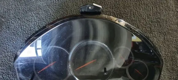Mitsubishi Grandis Speedometer (instrument cluster)