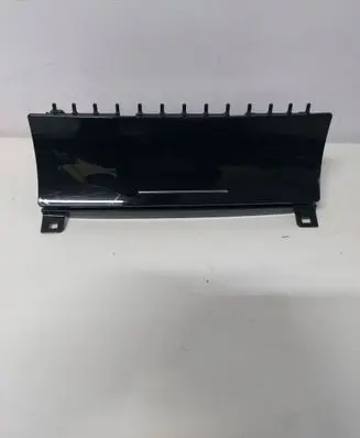Volkswagen Touareg II Ashtray (front) 7P1863071