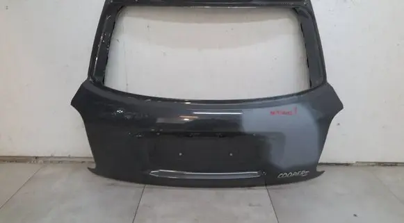 Mini One - Cooper F56 F55 Tailgate/trunk/boot lid 