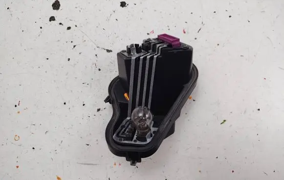 Renault Megane III Tail light bulb cover holder 265550010R