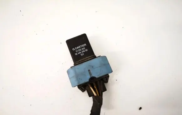 Citroen C2 Glow plug pre-heat relay 9640469680 51252002