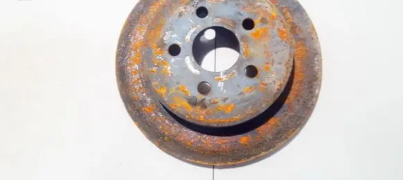Chrysler PT Cruiser Rear brake disc neventiliuojamas