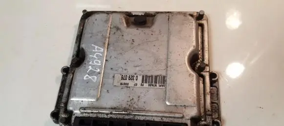 Citroen Xsara Engine control unit/module 0281010550 9641608480