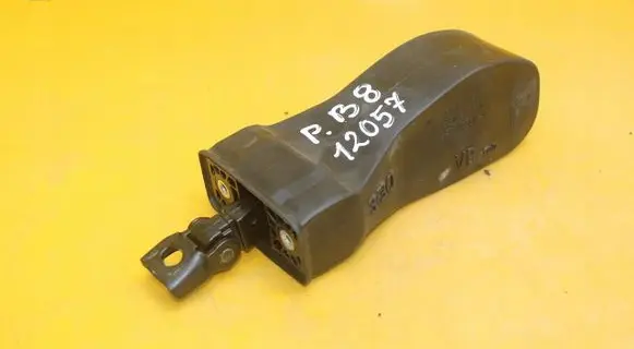 Volkswagen PASSAT B8 Front door check strap stopper 3G0837267