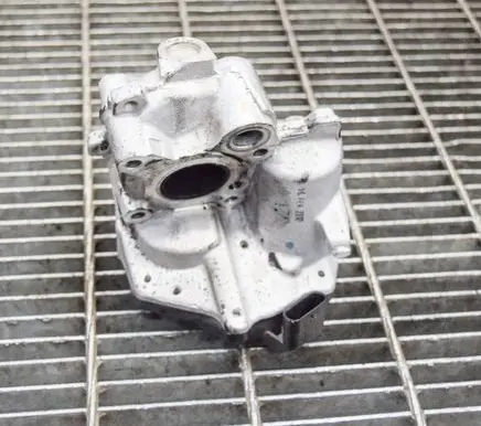 Mercedes-Benz C W204 EGR valve A6511400160 A2C53362275