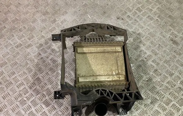 Land Rover Discovery 5 Intercooler radiator