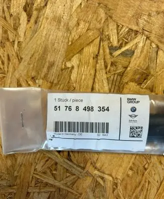 BMW X2 F39 Rubber seal loading door 51768498354
