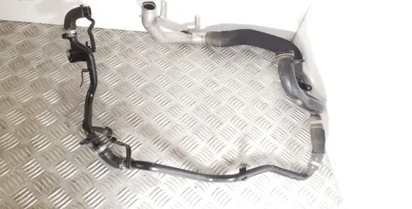 Audi Q5 SQ5 Engine coolant pipe/hose 8R0121071H 059121052G