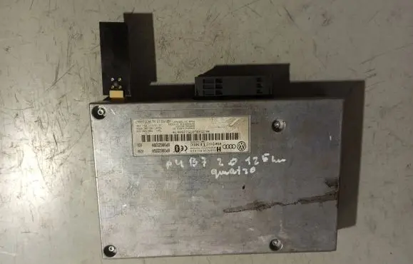 Audi A4 S4 B7 8E 8H Bluetooth control unit module 8P0862335H 6339QG075120067