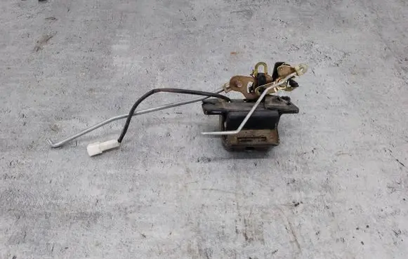 KIA Sorento Tailgate lock latch 