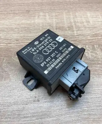 Audi A3 S3 8P Light module LCM 8P0907357C 5LA00837922