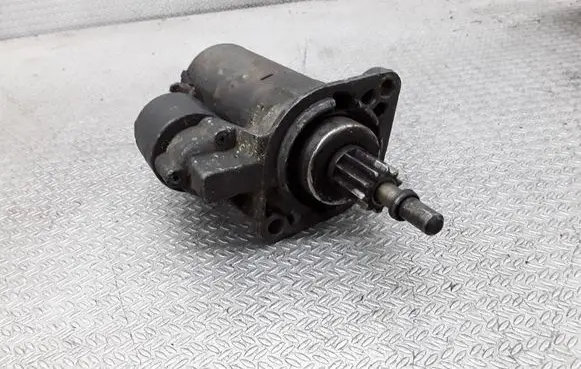 Volkswagen Sharan Starter motor 0001110084