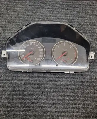 Volvo V50 Speedometer (instrument cluster) 30710071 100391