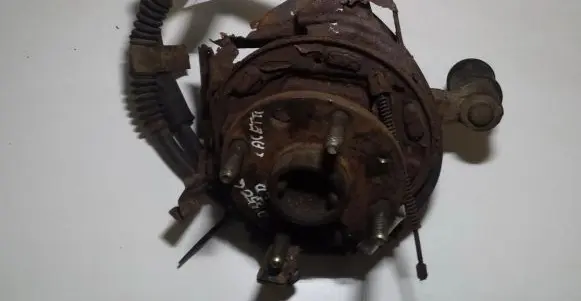 Chevrolet Lacetti Rear wheel hub