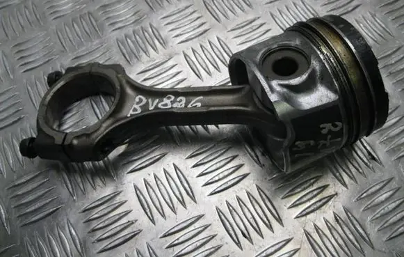 Toyota RAV 4 (XA30) Piston with connecting rod 132010R010