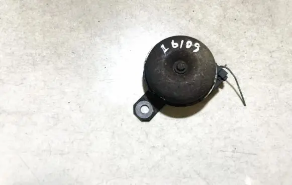 Toyota Avensis Verso Horn signal