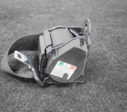 BMW 4 F32 F33 Rear seatbelt 619185100D