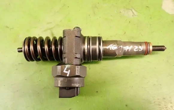 Volkswagen Passat Alltrack Fuel injector