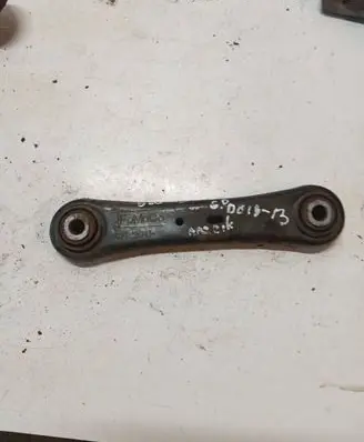 Volvo XC60 Rear control arm 6G915K743