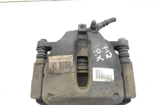 Peugeot 2008 I Front brake caliper