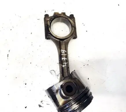 Piston with connecting rod