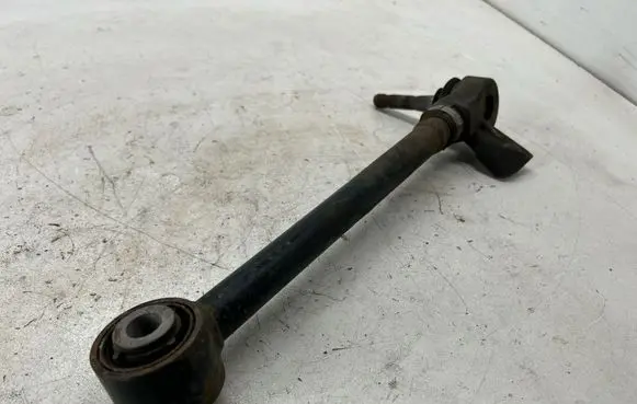 Subaru Forester SK Rear control arm 20250FL010