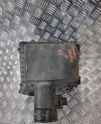 Air filter box