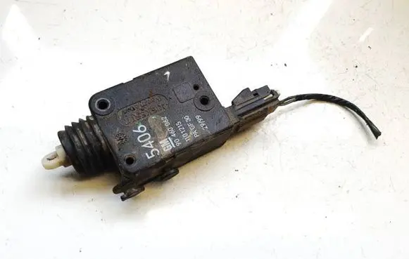 Opel Astra G Central locking motor 90460062 1101215