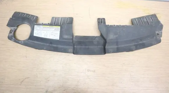 Engine bonnet/hood lock trim molding