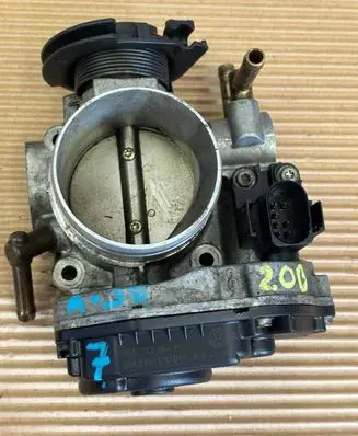 Audi TT Mk1 Throttle valve 06A133064H 408237111017