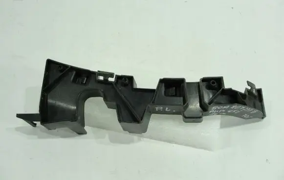 Audi Q5 SQ5 Bumper support mounting bracket corner 80A807277B