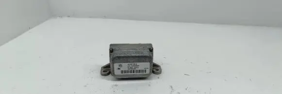 Volkswagen Touran I ESP acceleration yaw rate sensor 1K0907655B 10098503204 U9D4A30059