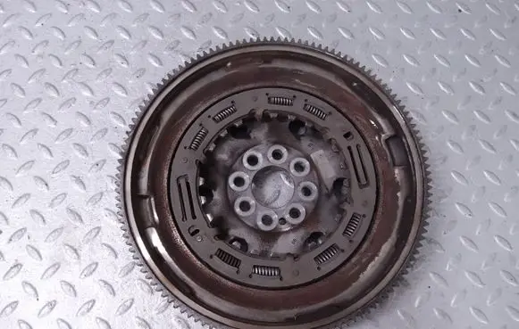 Skoda Karoq Dual mass flywheel 05L105266H
