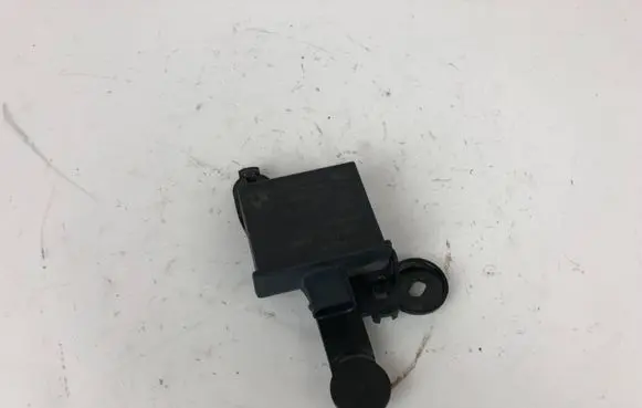 BMW 5 E60 E61 Tire pressure sensor 6781846 41521687 053300101401