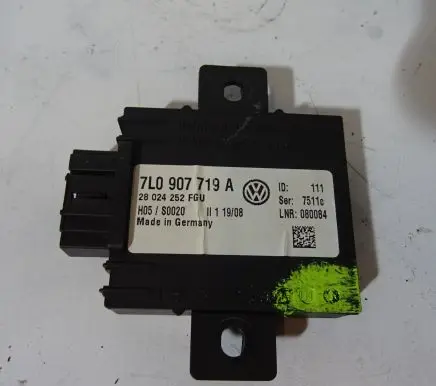 Volkswagen Phaeton Engine control unit/module 7L0907719A