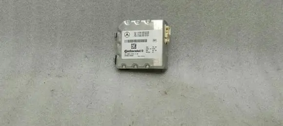 Mercedes-Benz E C207 W207 Windshield/windscreen camera A0009052200