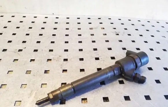 Volvo S80 Fuel injector 0445110 30777526