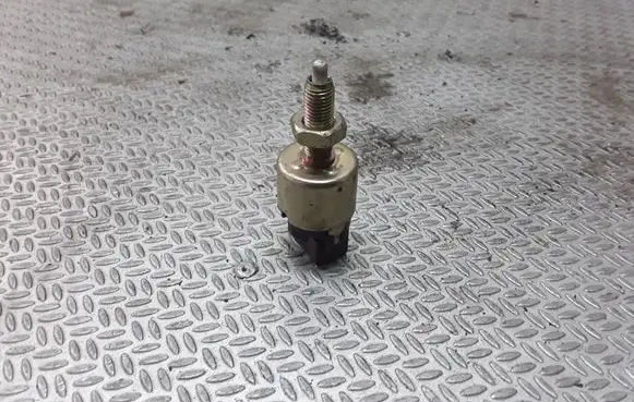 KIA Sorento Brake pedal sensor switch 938103E000