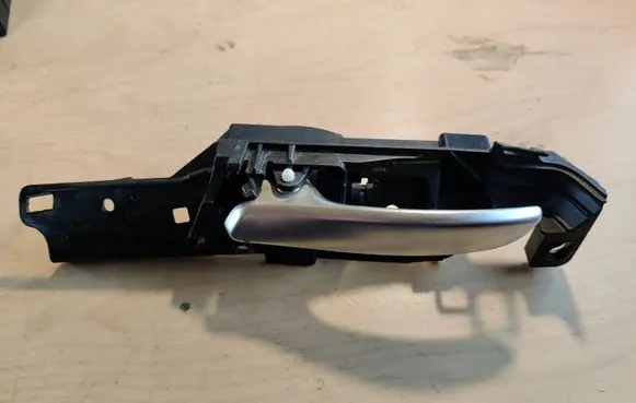 BMW 5 E60 E61 Front door interior handle 5141911242909 011793804 773201