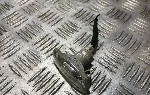 Opel Insignia A Front fender indicator light at11638