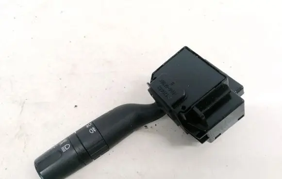 Mazda 3 II Indicator stalk 17D682
