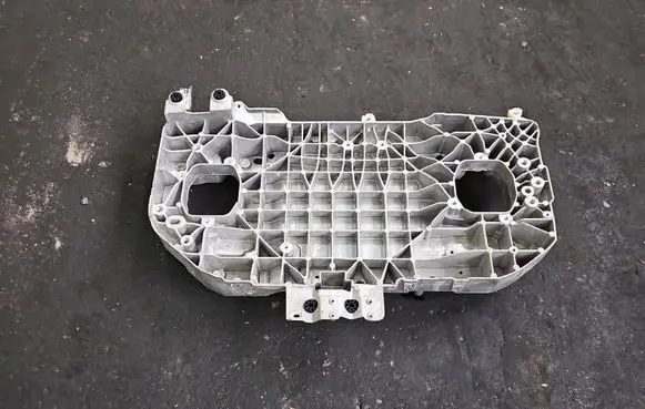 BMW iX1 Other engine bay part 4P9796429 IMPRK1574501