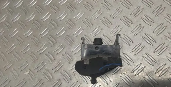 Toyota Auris 150 Headlight washer spray nozzle 1015622