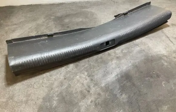 Audi A5 8T 8F Trunk/boot sill cover protection 8T0863471
