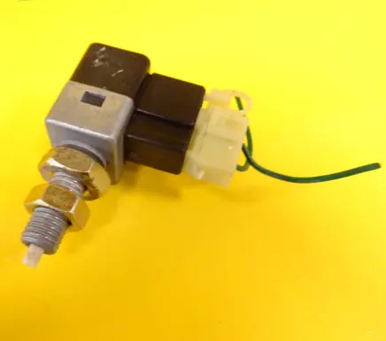 Hyundai Sonata Brake pedal sensor switch 9381038000