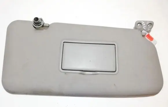 Nissan X-Trail T30 Sun visor