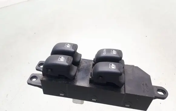 Hyundai Santa Fe Electric window control switch 9357026100 9357026000