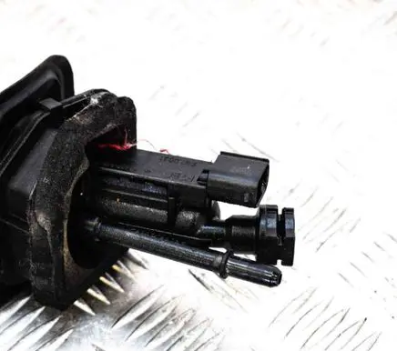 Clutch slave cylinder