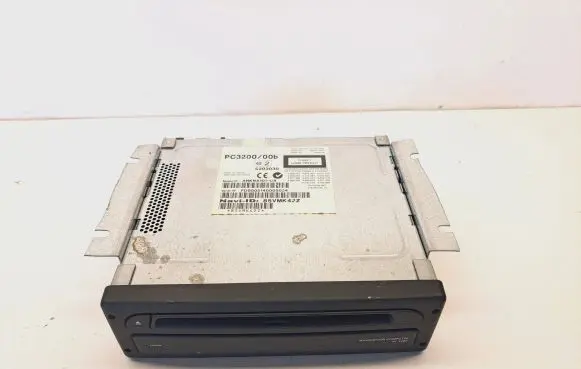 Volvo V50 CD/DVD changer PC320000B 0203030 ANKNA10108