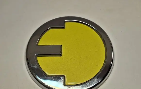 Mini Electric (Cooper SE) Manufacturers badge/model letters 7499566 51767499566